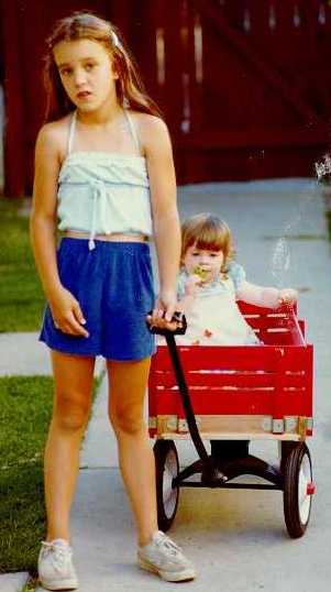 Venus and her wagon in Montgomery, Illinois